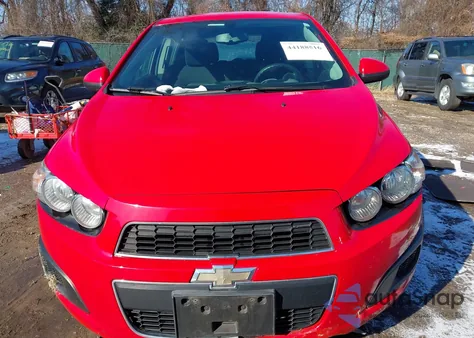 2015 Chevrolet Sonic Lt Auto z USA, uszkodzony, nr VIN 1G1JC6SHXF4158633